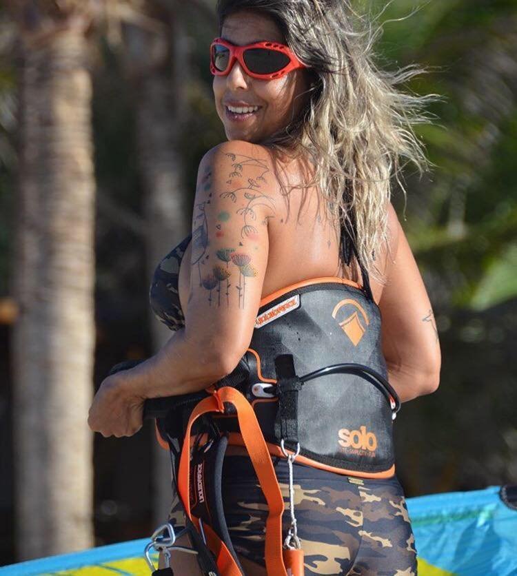 Rayz red women beach